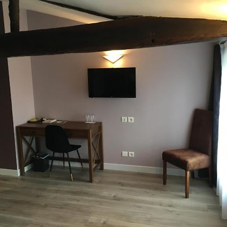 Logis Hotel Le Moulin De Chalons Le Guâ Екстериор снимка
