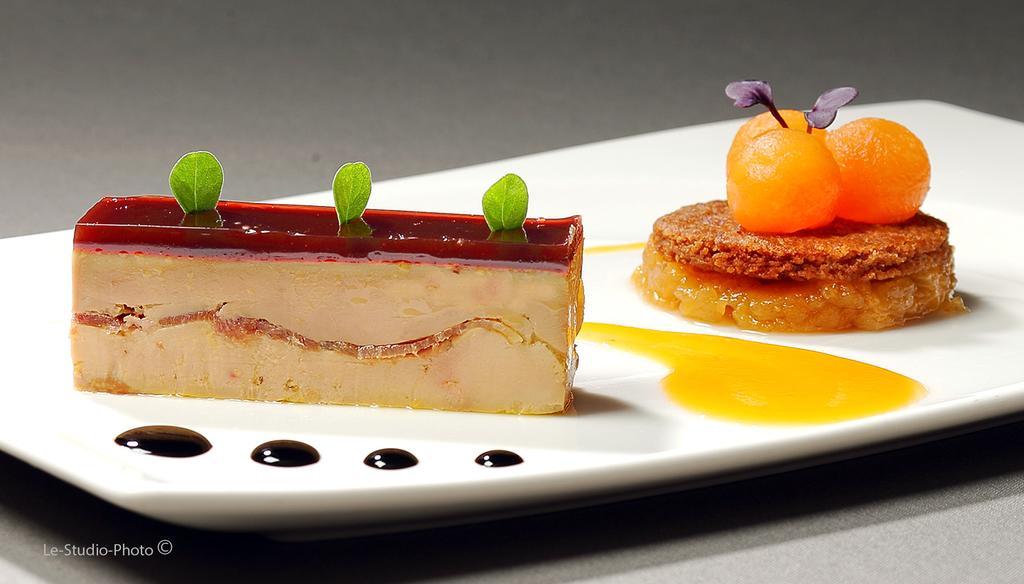 Logis Hotel Le Moulin De Chalons Le Guâ Екстериор снимка