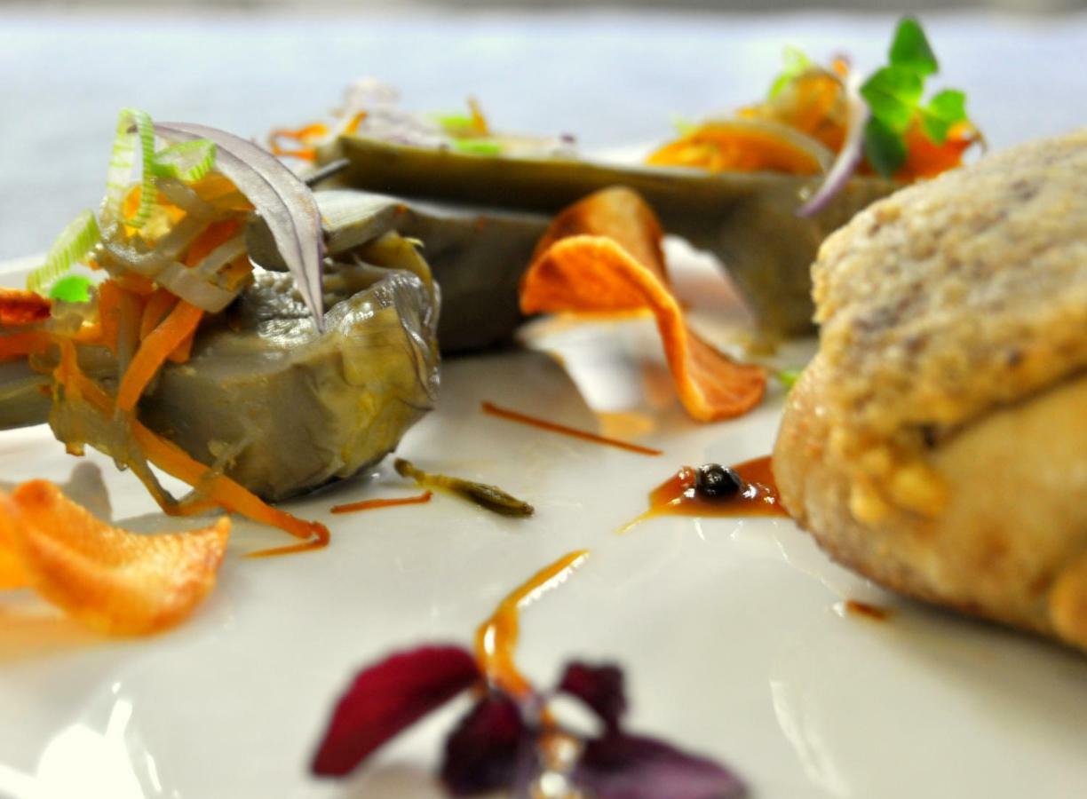 Logis Hotel Le Moulin De Chalons Le Guâ Екстериор снимка