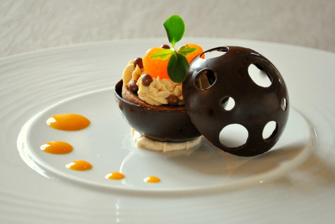 Logis Hotel Le Moulin De Chalons Le Guâ Екстериор снимка